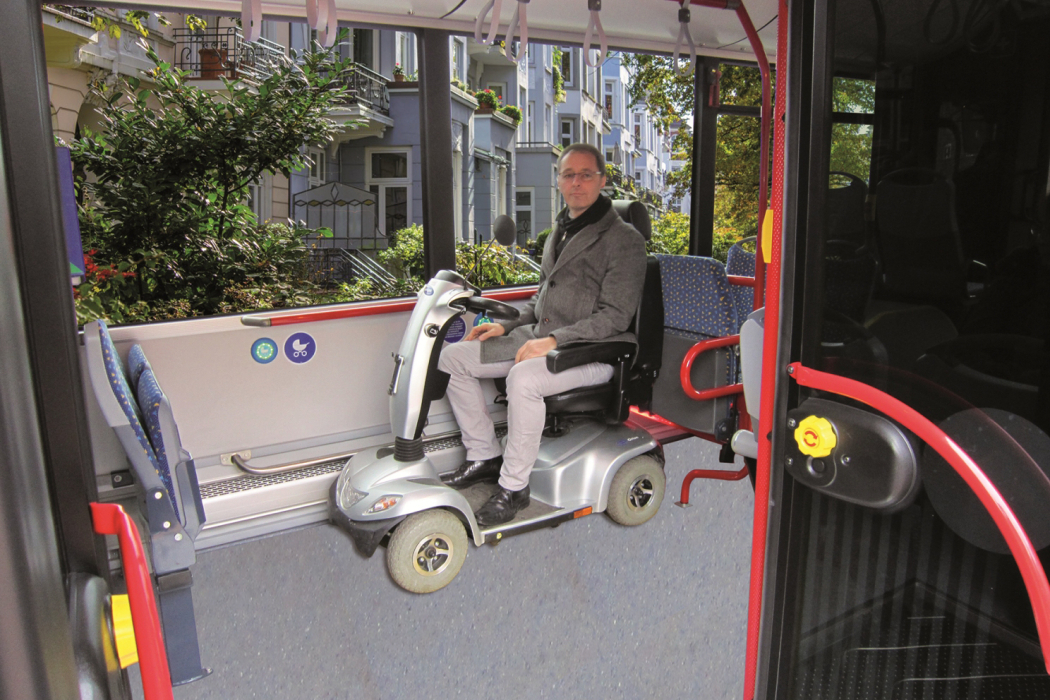 E-scooter Können In Linienbussen Eine Gefahr Darstellen (bild: Hvv).