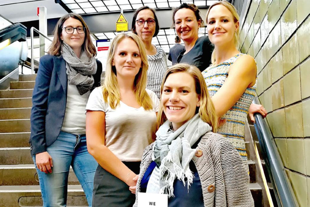 V.o. / L.n.r.: Anke Erpenbeck, Coco Heger-mehnert, Tanja Kampa, Larissa Zeichhardt, Sophia Von Berg, Julia Holze (bild: Women In Mobility).