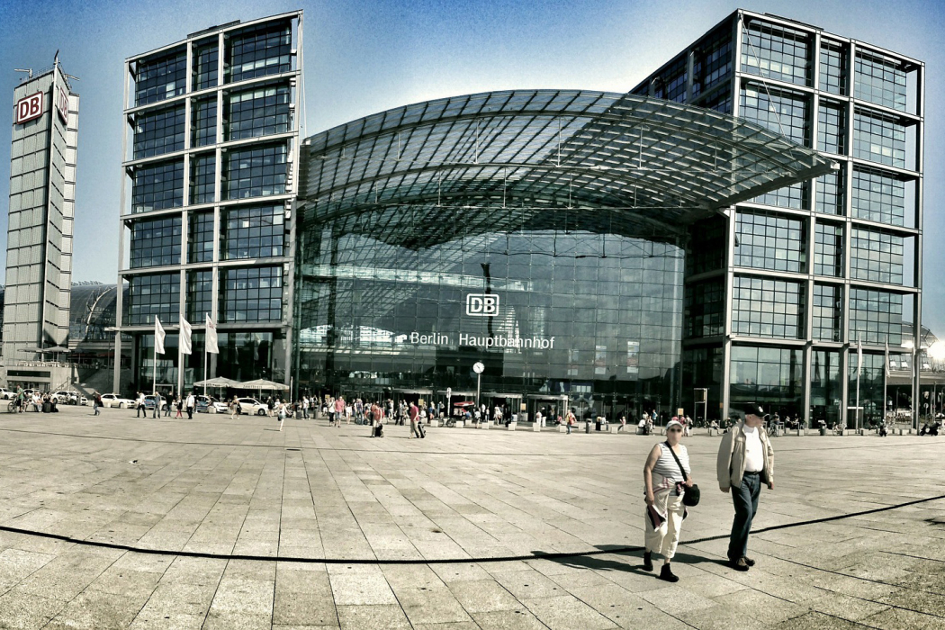 Berliner Hauptbahnhof (bild: Pixabay).