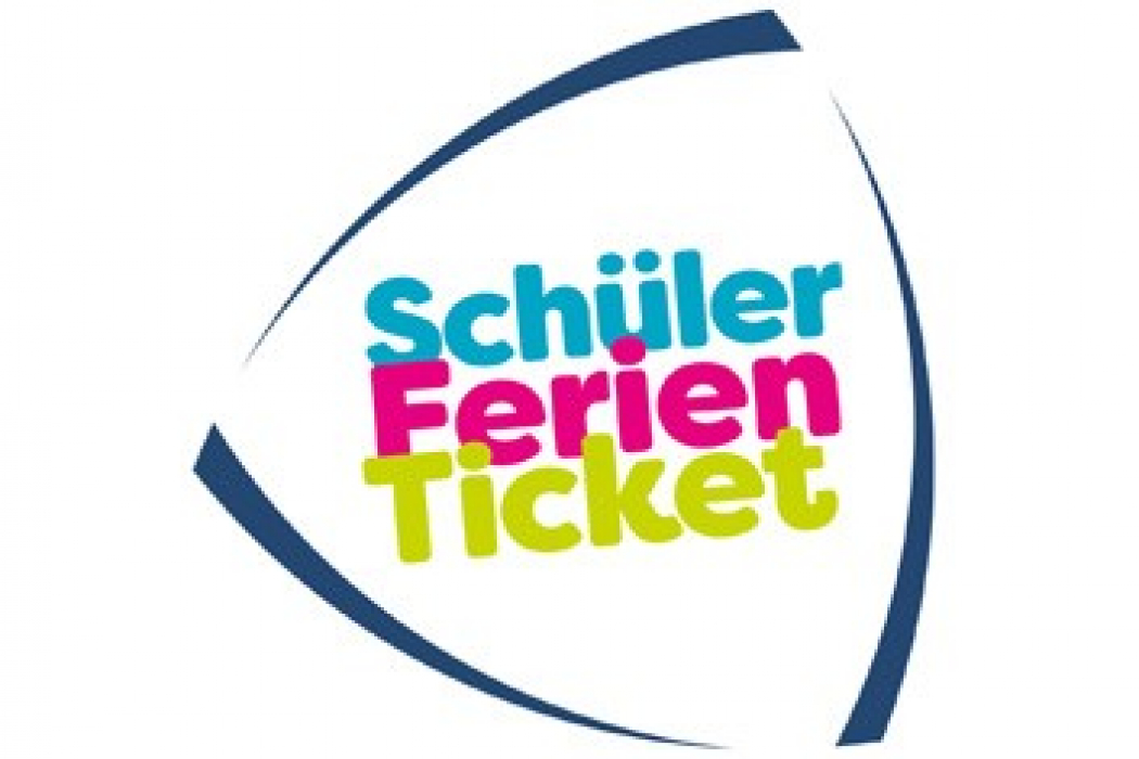 Aufgrund des Neun-Euro-Tickets, das bis Ende August bundesweit gilt, wird es in diesem Jahr kein Tarifangebot Schüler-Ferienticket Thüringen geben. Grund ist das Neun-Euro-Ticket, das für die Monate Juni, Juli und August unschlagbar günstige Mobilität im Nahverkehr in ganz Deutschland ermöglicht.