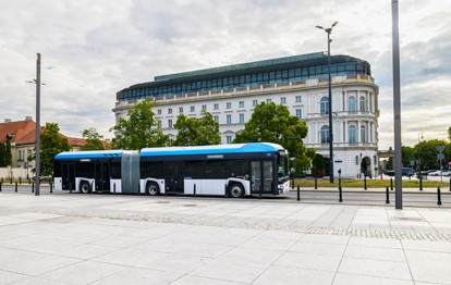 In der ersten Julihälfte unterzeichnete Solaris einen Vertrag über die Lieferung von acht Wasserstoffbussen an die Stadt Belfort in Frankreich.